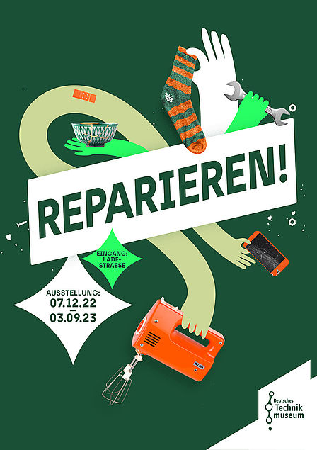 Auf grünem Hintergrund sind hellgrüne Ärmchen zu sehen, die Gegenstände in der Hand halten, wie ein kaputtes Handy, eine gestopfte Socke oder einen Mixer. Der Schriftzug "Reparieren!" ist groß zu lesen.