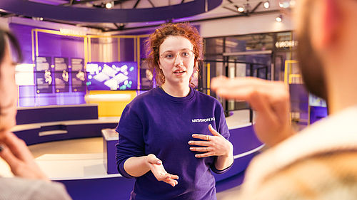 Mission KI - ein Erlebnisraum des Innovations- und Qualitätszentrum (IQZ). 